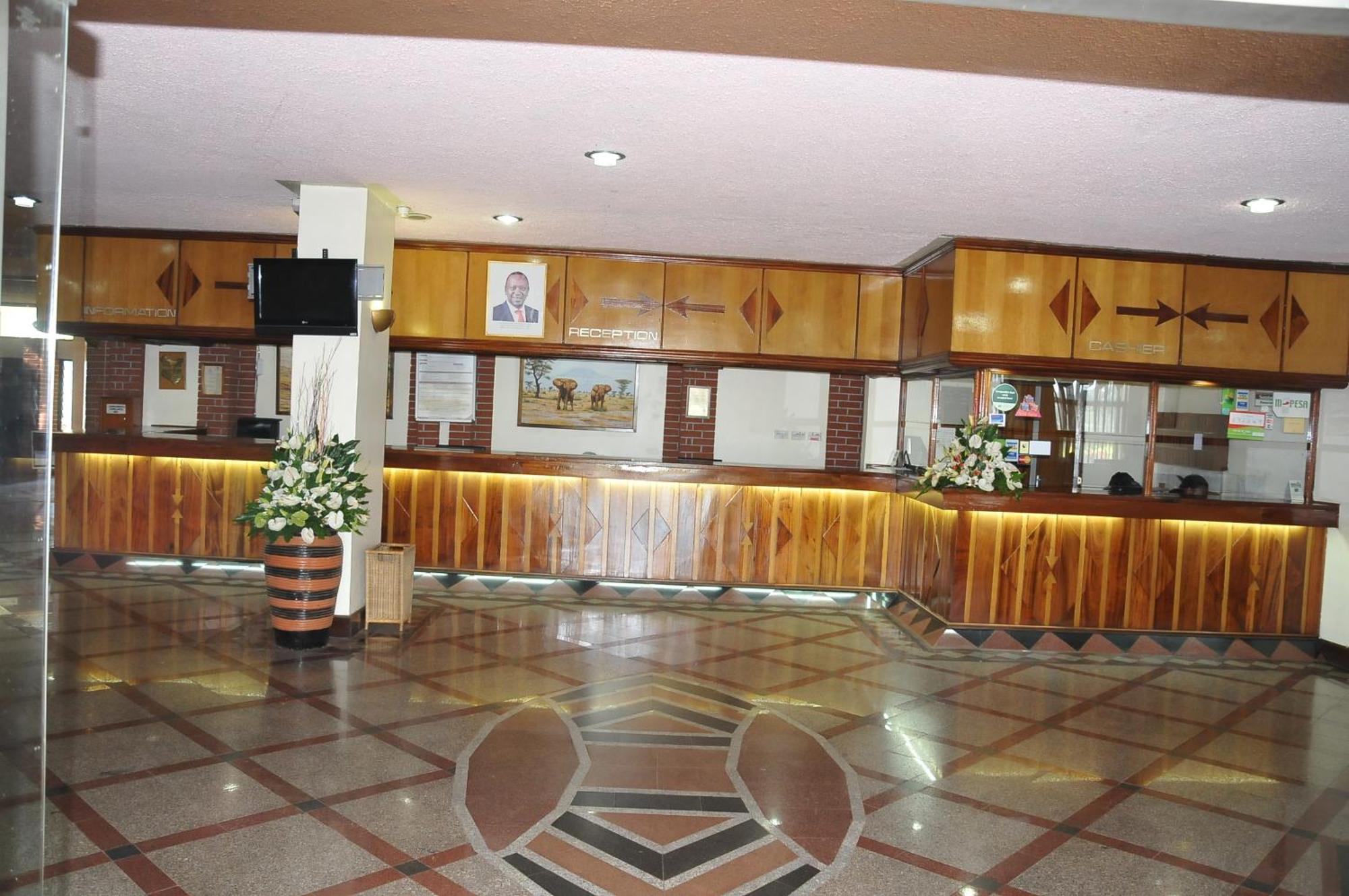Utalii Hotel Nairobi Zewnętrze zdjęcie