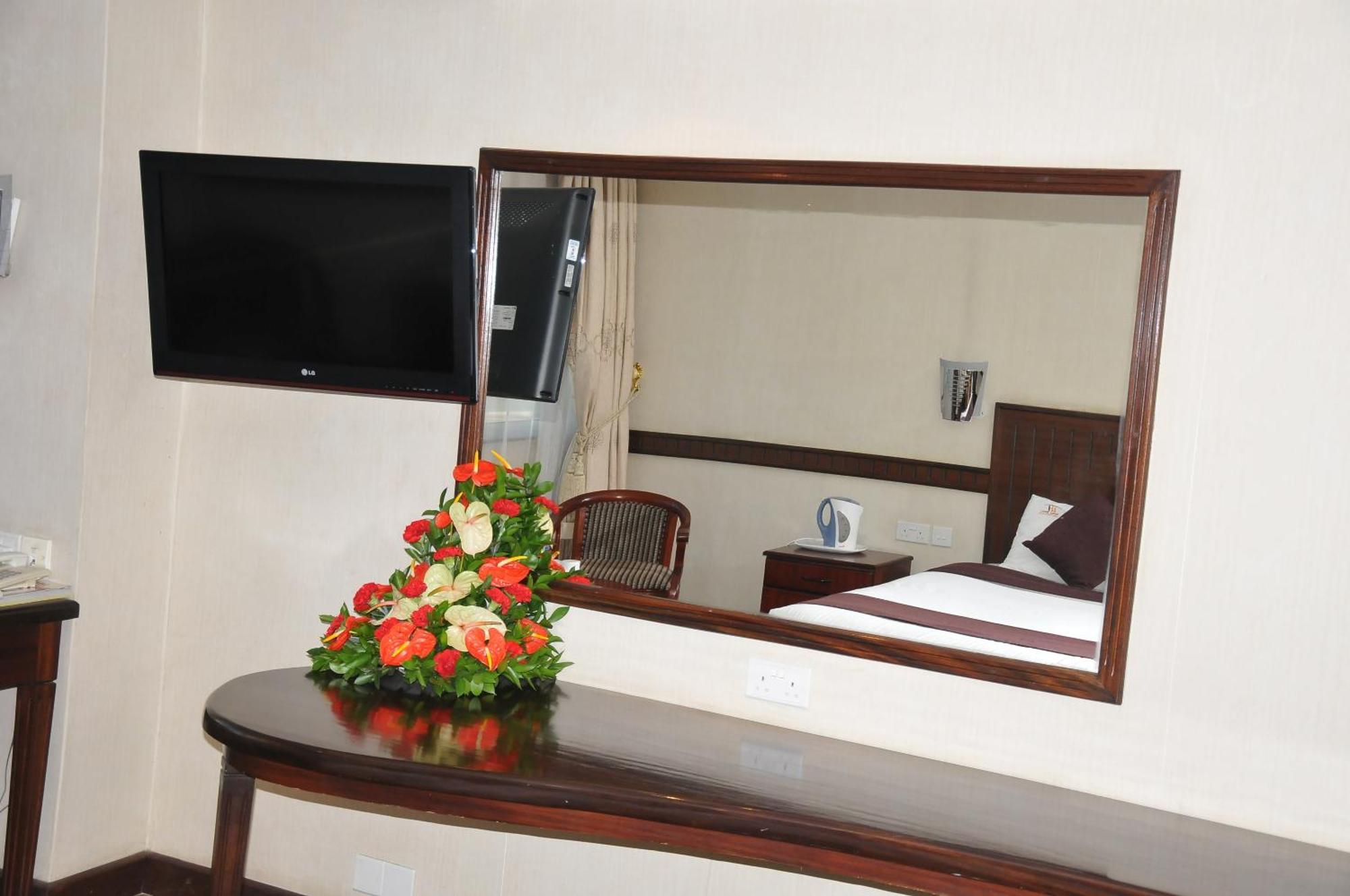 Utalii Hotel Nairobi Pokój zdjęcie