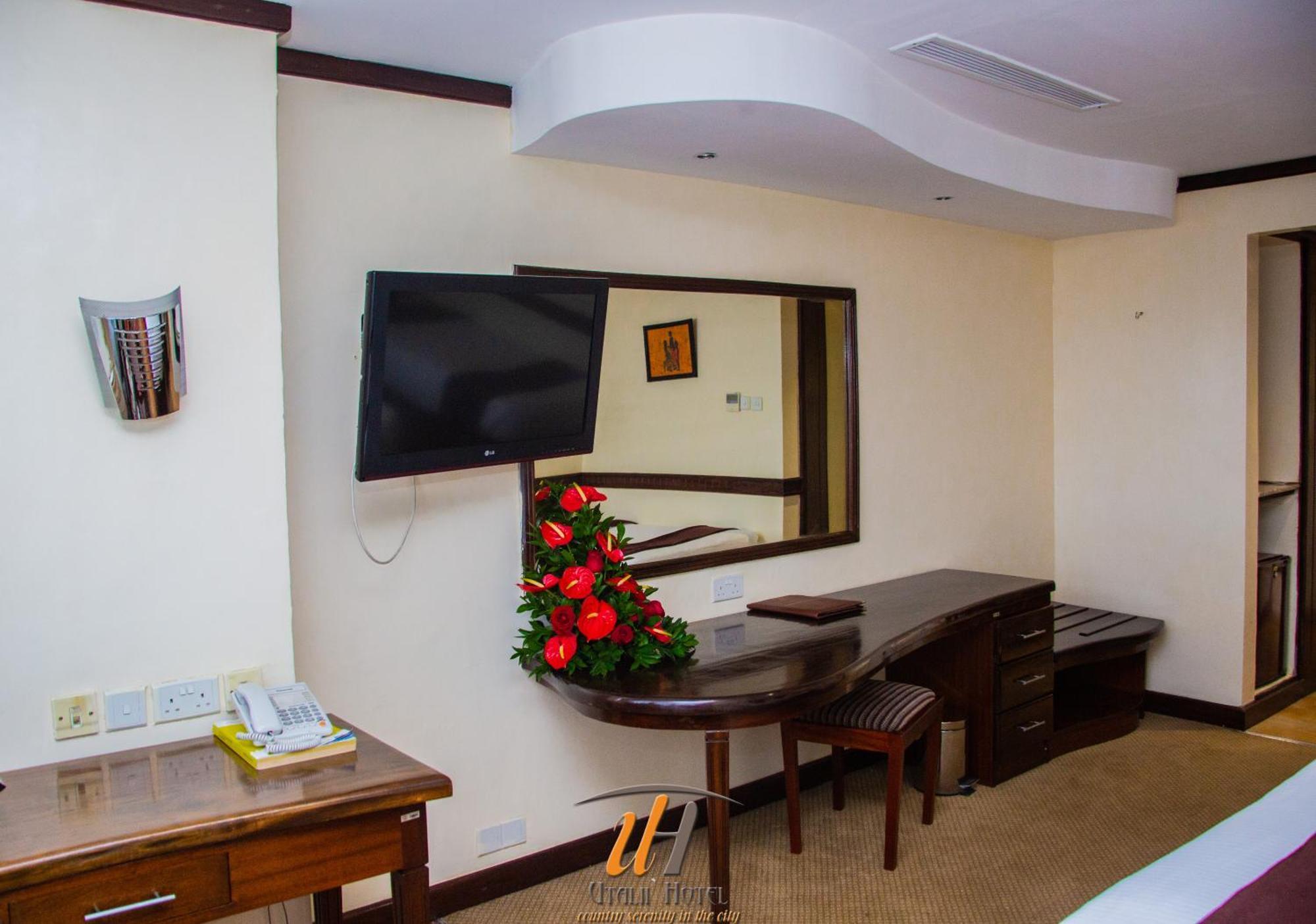 Utalii Hotel Nairobi Zewnętrze zdjęcie