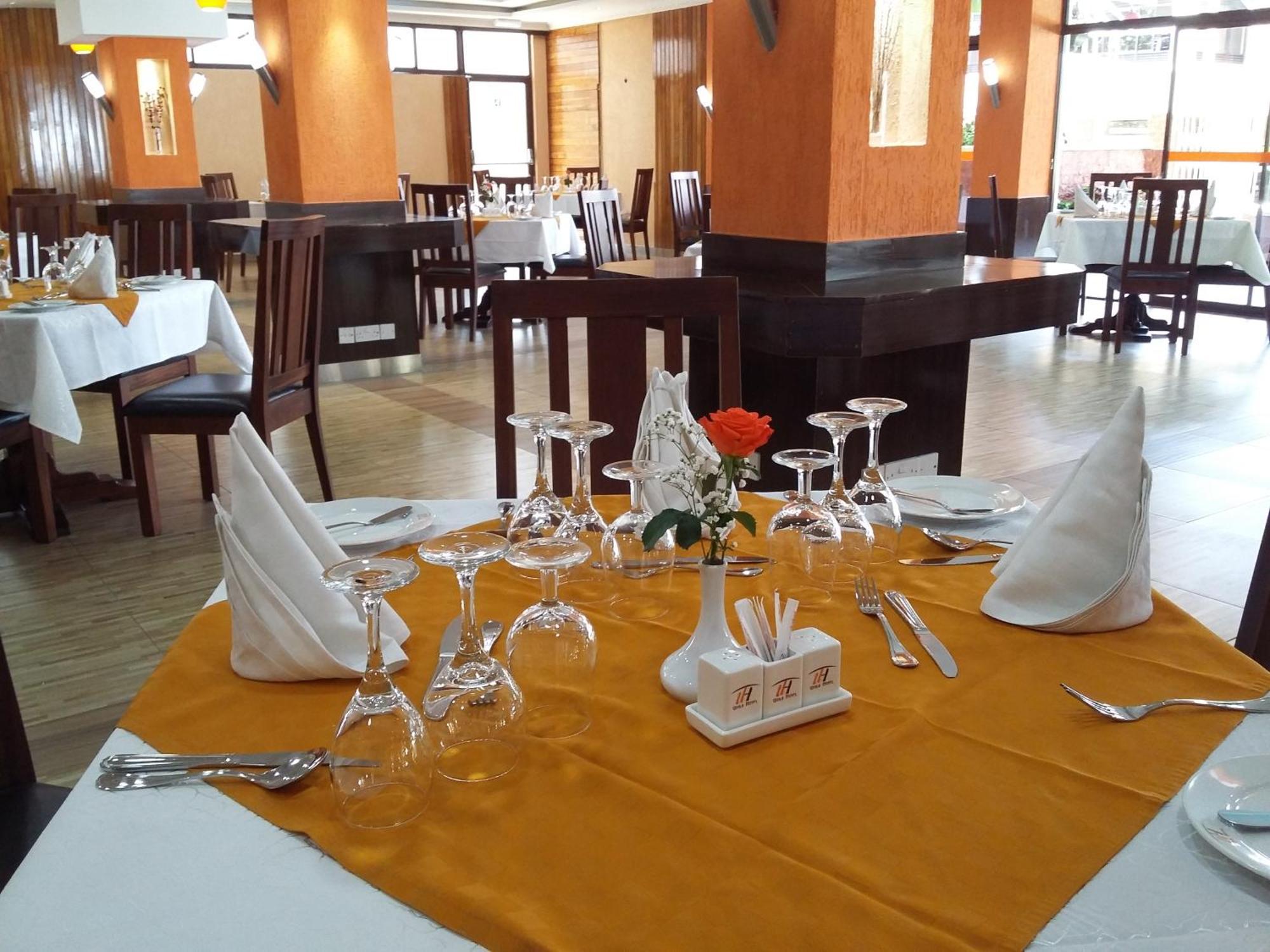 Utalii Hotel Nairobi Zewnętrze zdjęcie